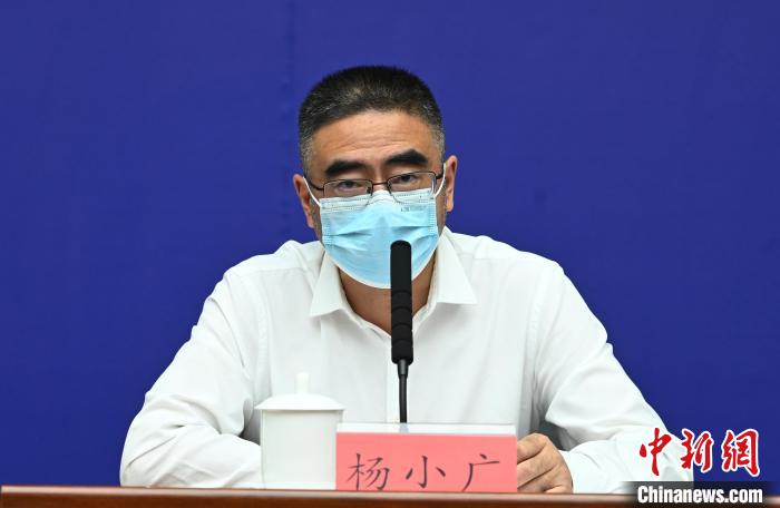 成都市政府副秘書長、市衛健委主任楊小廣。　安源 攝