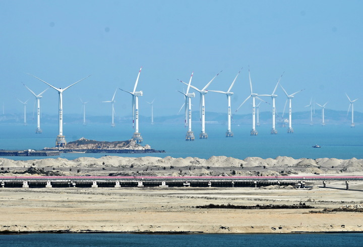 2021年3月9日，三峽福清興化灣海上風電場。新華社記者 林善傳 攝