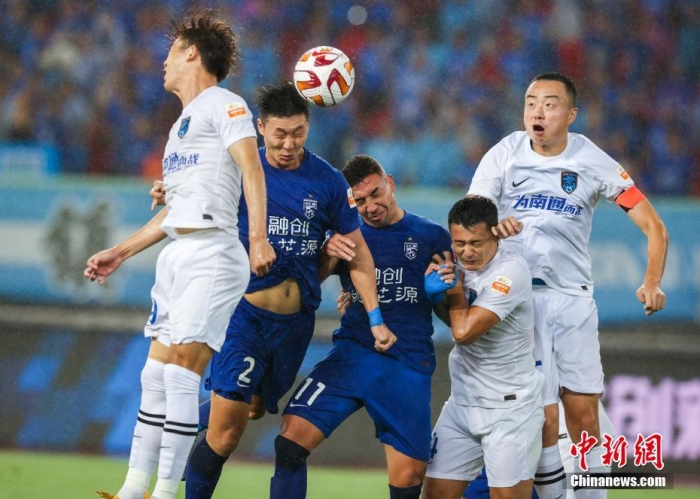武漢三鎮4:2戰勝南通支云。<a target='_blank' href='/'><p  align=